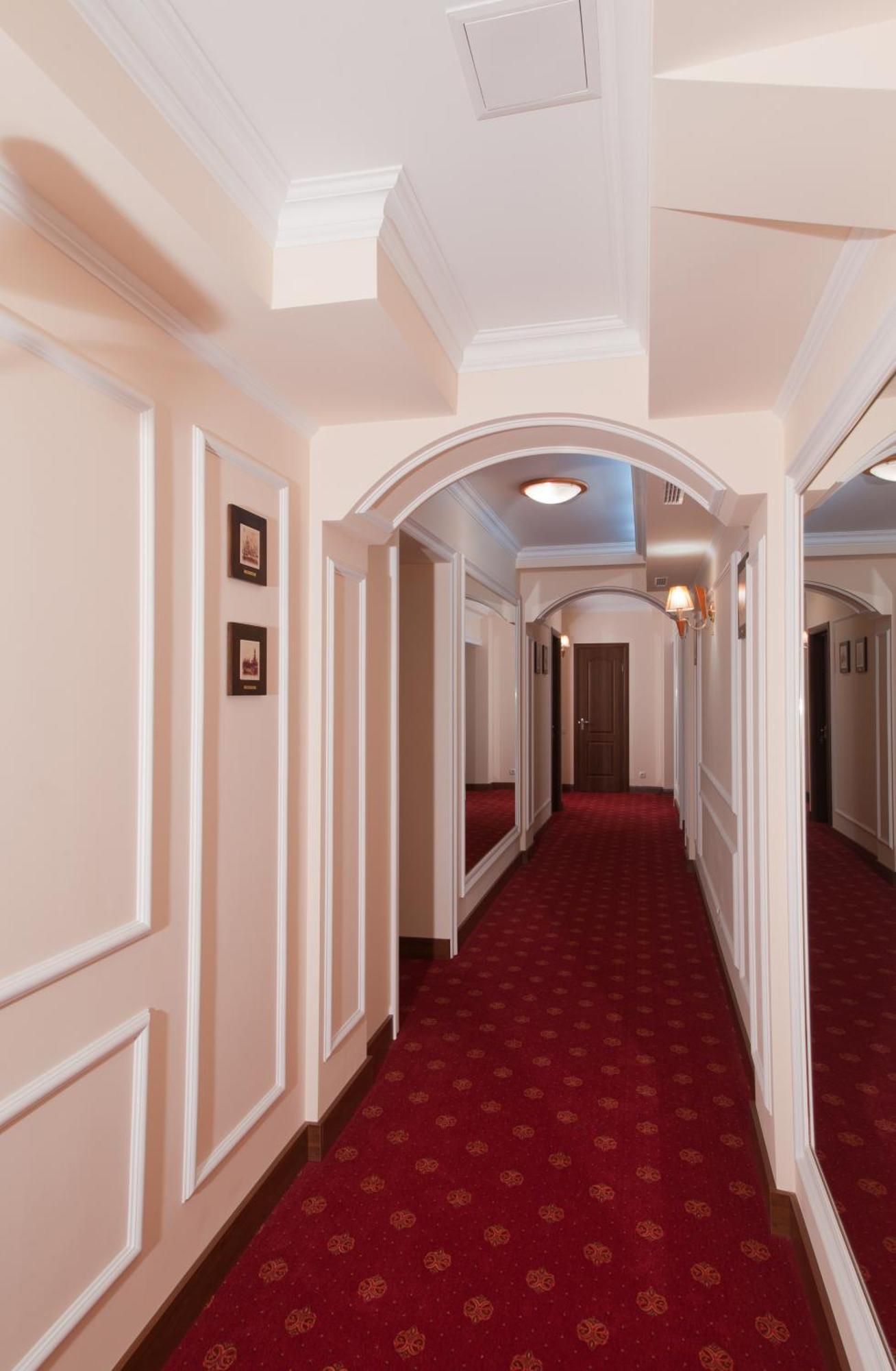 7 Sky Hotel Klinicheskaya Street キエフ エクステリア 写真