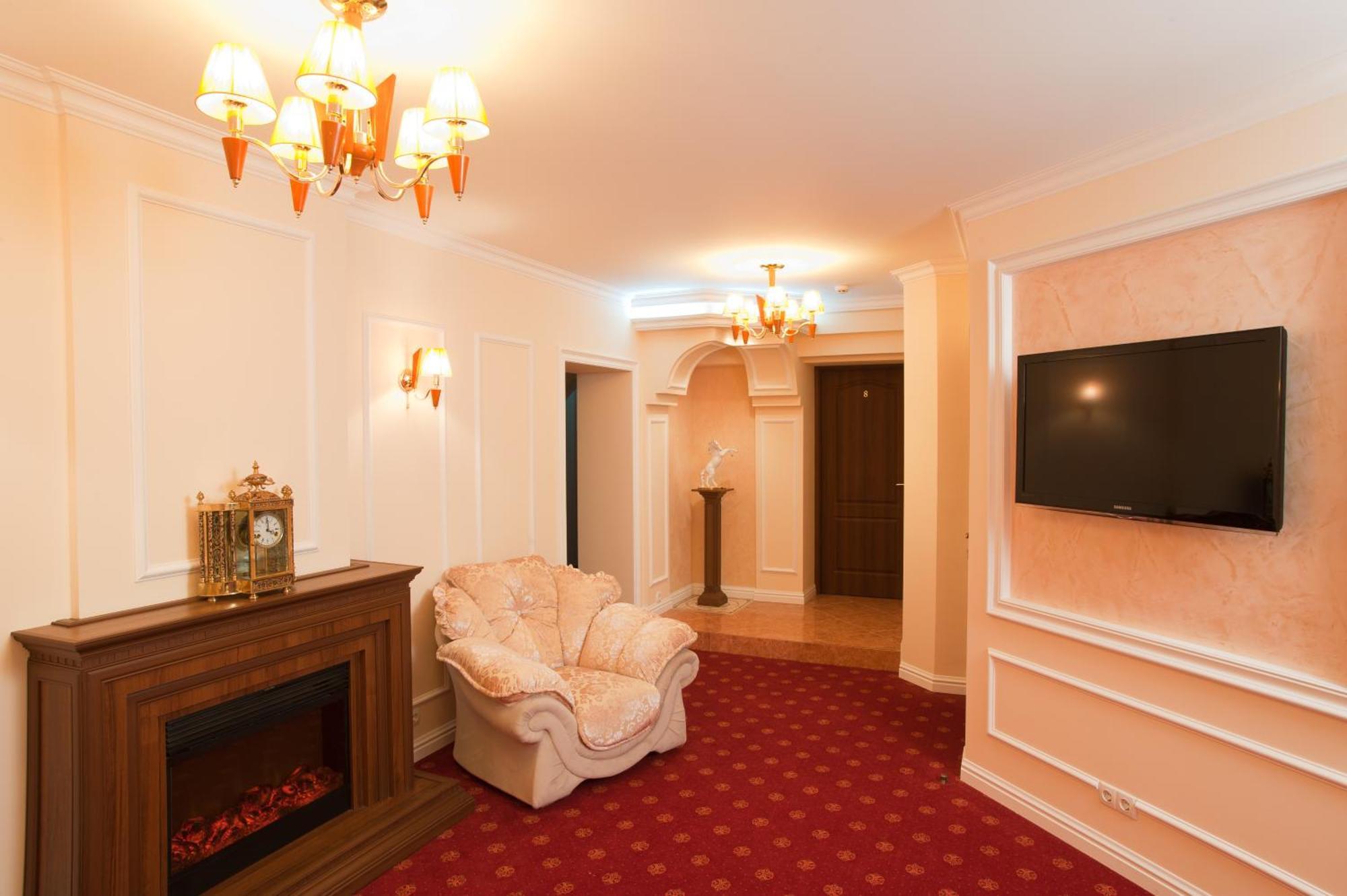 7 Sky Hotel Klinicheskaya Street キエフ エクステリア 写真