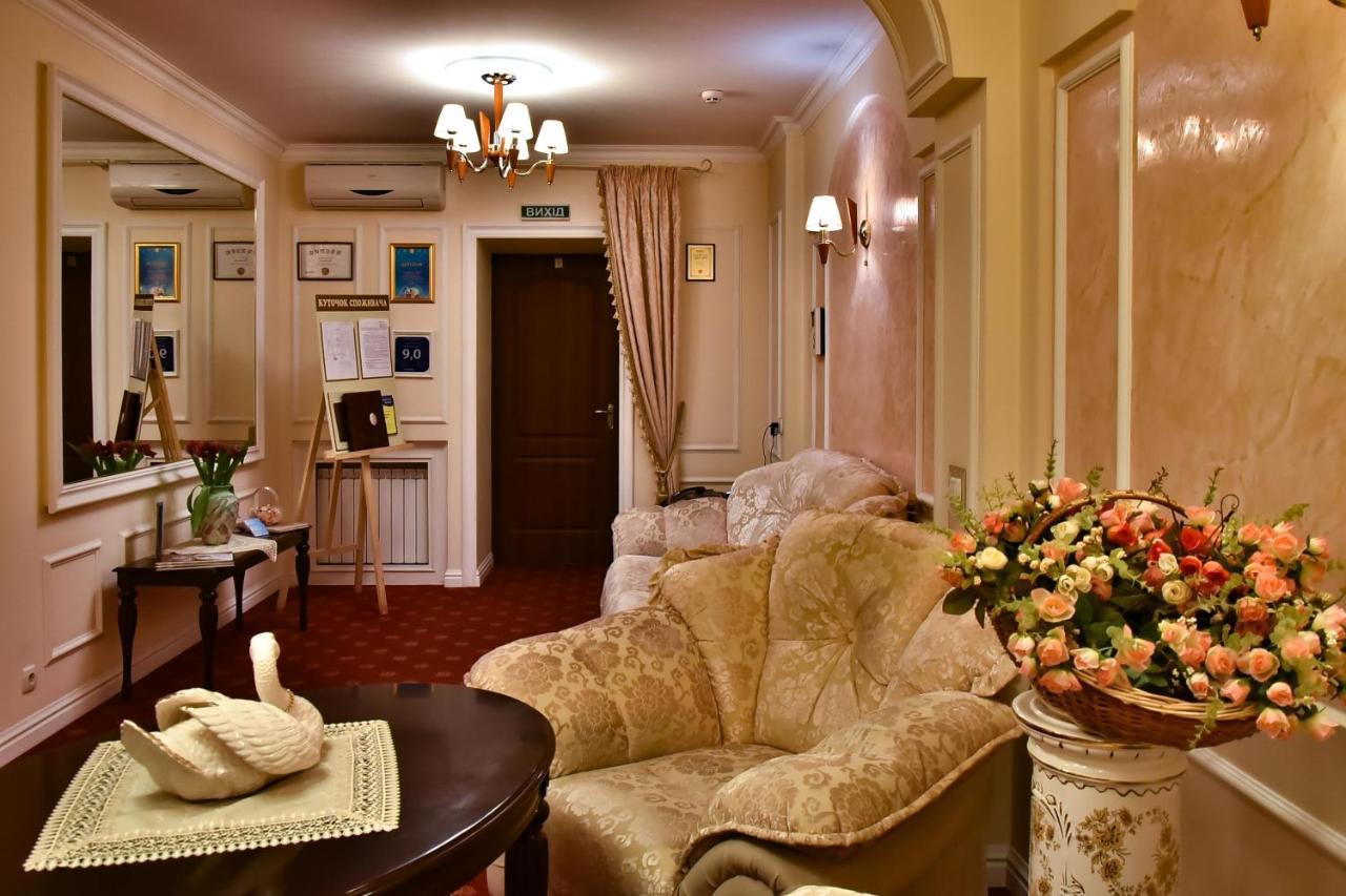 7 Sky Hotel Klinicheskaya Street キエフ エクステリア 写真